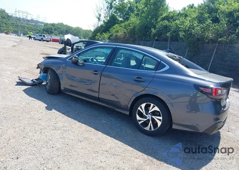 2020 Subaru Legacy Premium из США, поврежденный, VIN 4S3BWAC68L3028984